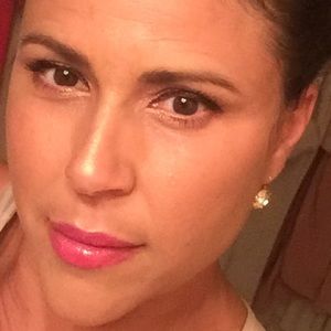 Meet your Posher, Anissa